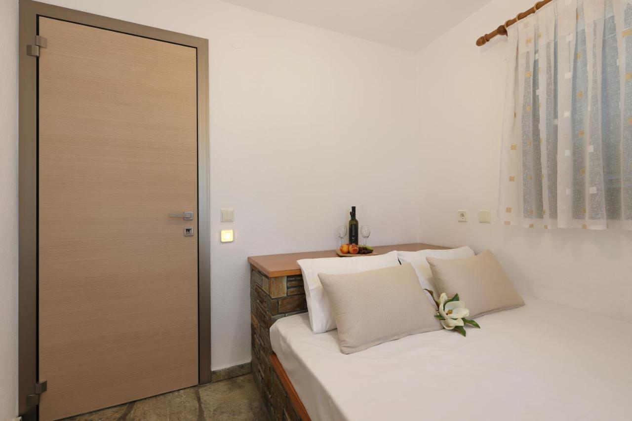Maistrali Apartments ออร์โมส ปานากีอาส ภายนอก รูปภาพ