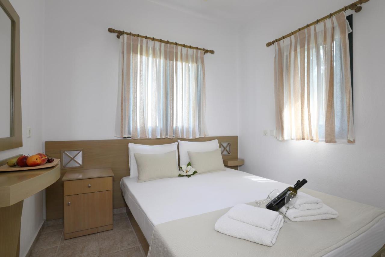 Maistrali Apartments ออร์โมส ปานากีอาส ภายนอก รูปภาพ